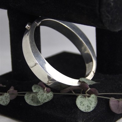 VTG HEAVY Zina Sterling Silver Modernist MCM Hinged Bangle Bracelet 42g 925