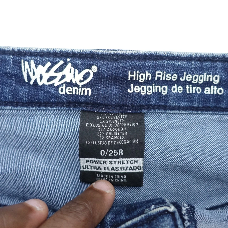 Pantalones de mezclilla Mossimo de tiro alto para mujer 0/25 azul algodón elástico pierna ajustada Foto 3 de 4