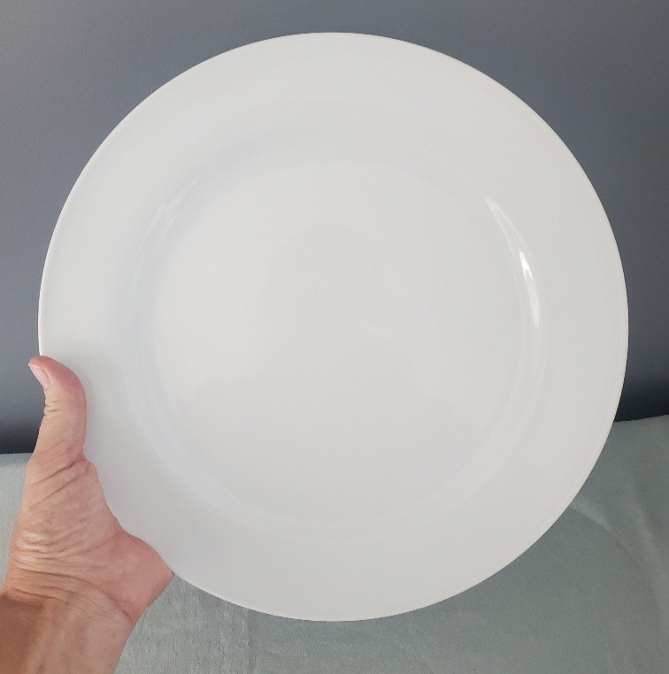 Pottery Barn PB Great White  11 1/2" Dinner Plate (12 available)