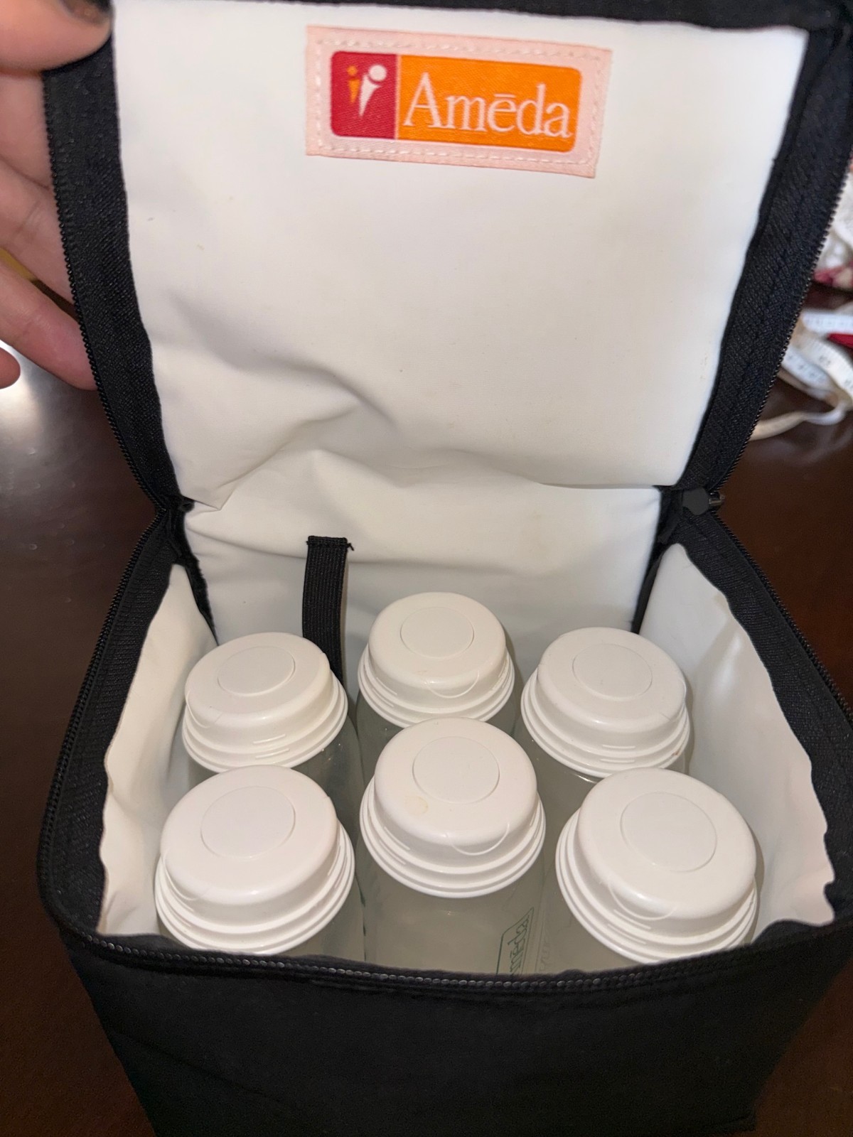 (4 Ounces) With Lids