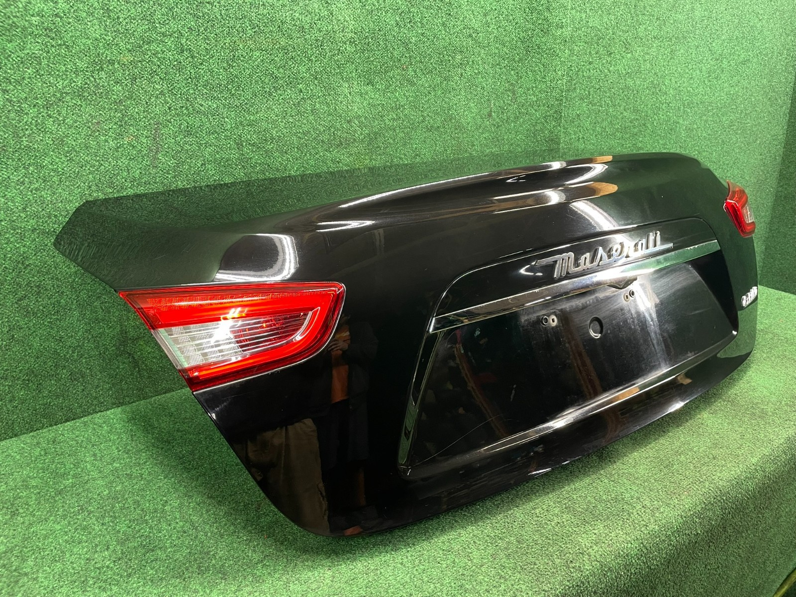 🛑 2014-2017 MASERATI Ghibli S Q4 Exterior Rear Trunk Lid Deck w/ Camera OEM