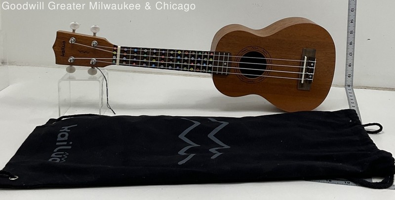 Kailua Mahogany Wooden 4-String Soprano Ukulele W/ Black Soft Backpack Sack