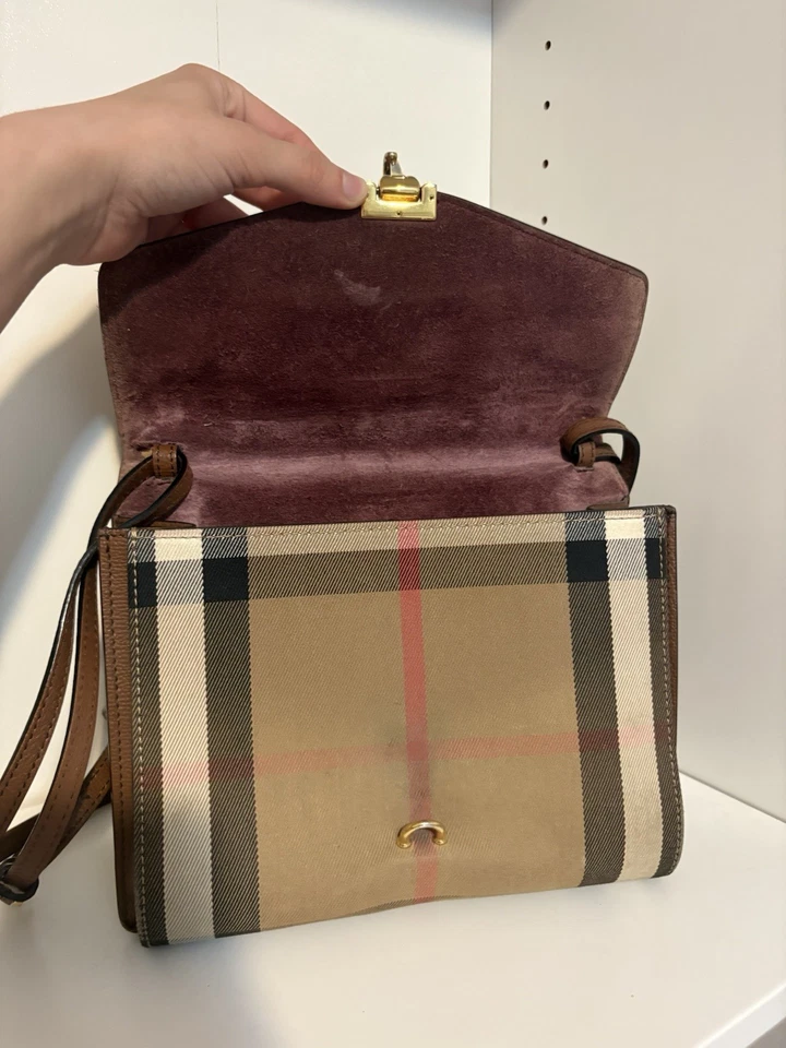 Burberry Women's Brown House Check Canvas Macken Crossbody Bag w/matching wallet - Image 3 of 4