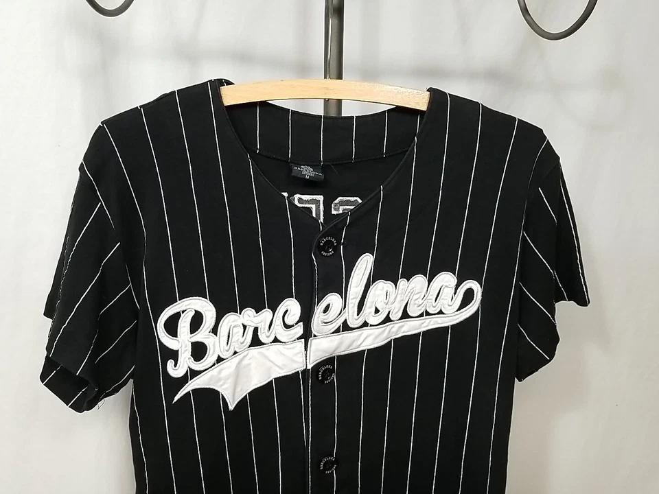 Camiseta deportiva de béisbol a rayas negra de Barcelona Designs para hombre M manga corta con botones Foto 3 de 4