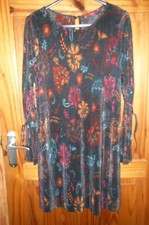 NEXT - NAVY AND FLORAL PRINT PLISSE DRESS - SIZE 16