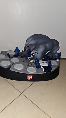 Disney Infinity 2.0 Collectors MARVEL FROST GIANT BEAST 18”Base