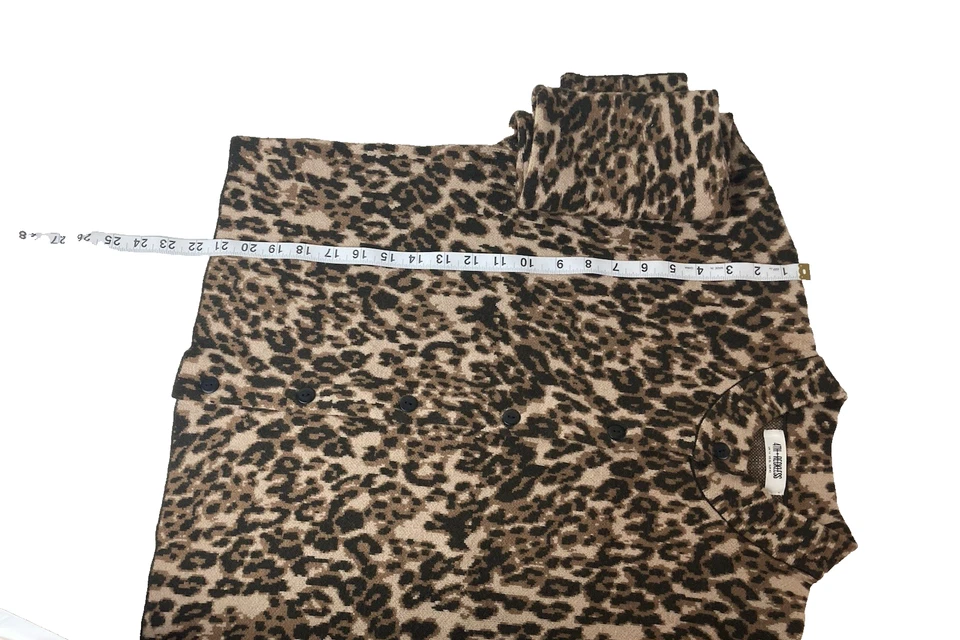 Suéter Cárdigan Anthropologie 4th & Reckless Drew Talla X-Grande Estampado Animal Foto 4 de 4