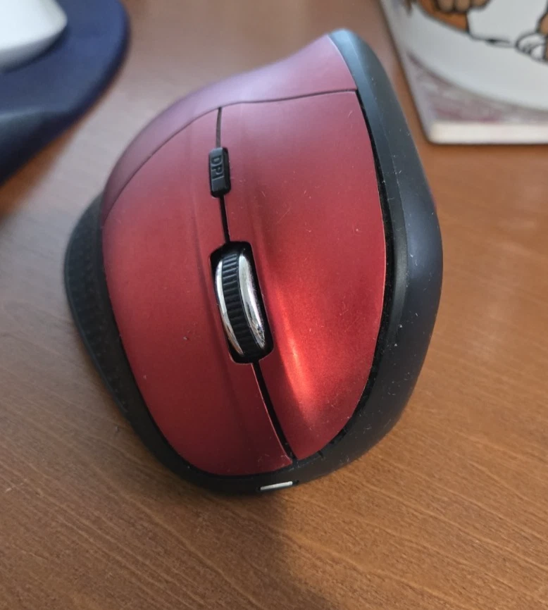 KINGTOP 2.4G Wireless Vertical Ergonomic Optical Mouse Red - Image 3 of 4
