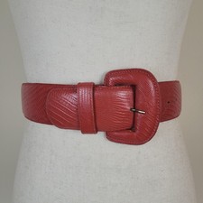 Vintage Red Leather Belt Medium Wide Iguana Print Embossed USA Statement 80s 90s