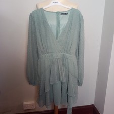 Boohoo Green Frilled Dress Women's Wrap top back Tie Size UK Size 16