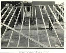 1985 Press Photo Dennis and Marianne McFee at Home Garage Construction