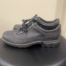 Ugg Australia Black Leather Casual Classic Shoes Size 9 Model 5622