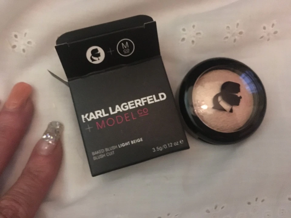 new RRP £31 KARL LAGERFELD + ModelCo Baked Blush LIGHT BEIGE 3.5g BOXED UK - Image 3 of 3