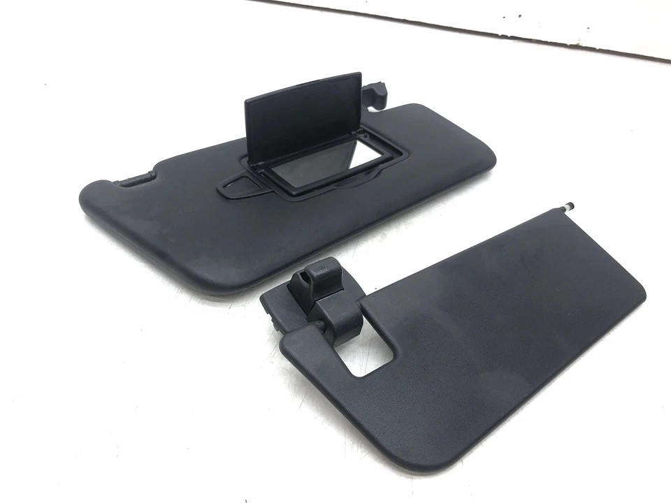 2016-2019 MERCEDES GLE43 AMG FRONT RIGHT PRIMARY & SECONDARY SUN VISOR SHADE OEM - Image 2 of 4