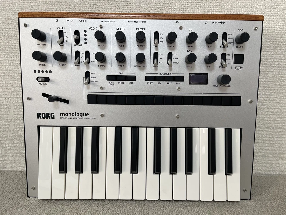KORG Monologue Silver with Genuine AC Adapter Tested and Working Synthesizer - Image 3 of 4