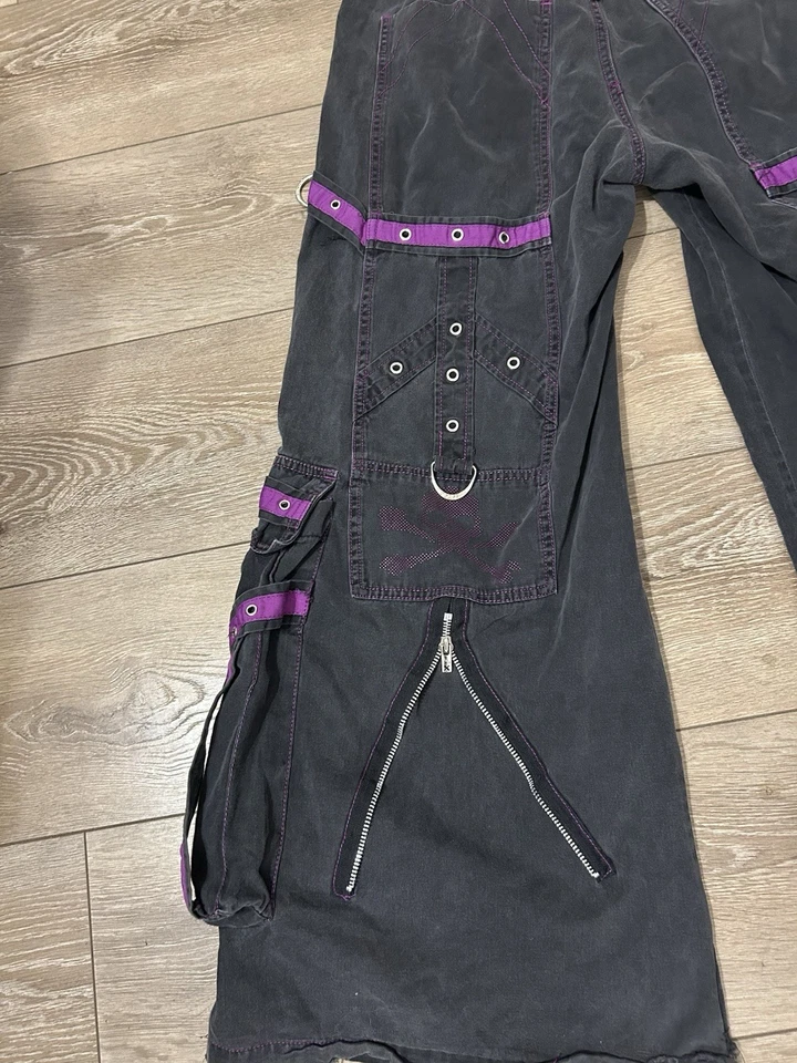 TRIPP NYC Wide Leg Grunge Gothic Emo Thrash Cargo Straps VTG Pants Size Small 32 - Image 2 of 4