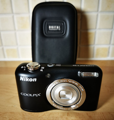 Nikon Coolpix L29 Digital Camera 16.1MP 5x Zoom Black + 8GB SD card + Case