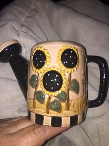 Water can ceramic a toothbrush holder