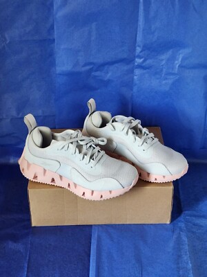 SIZE 6 Reebok Women's Zig Dynamica 