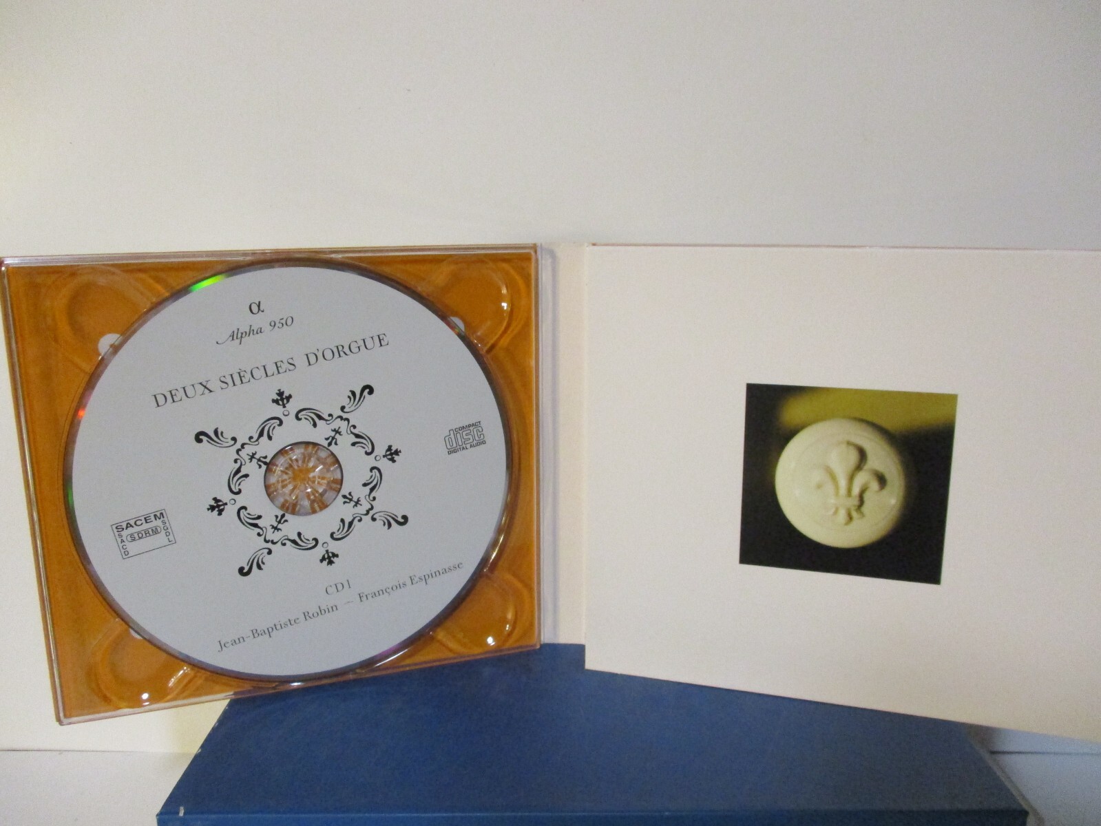 Picture 3 of 4