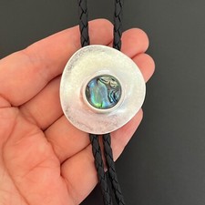 Vintage Silver Irregular Round Natural Abalone Shell Bolo Tie Western Necklace