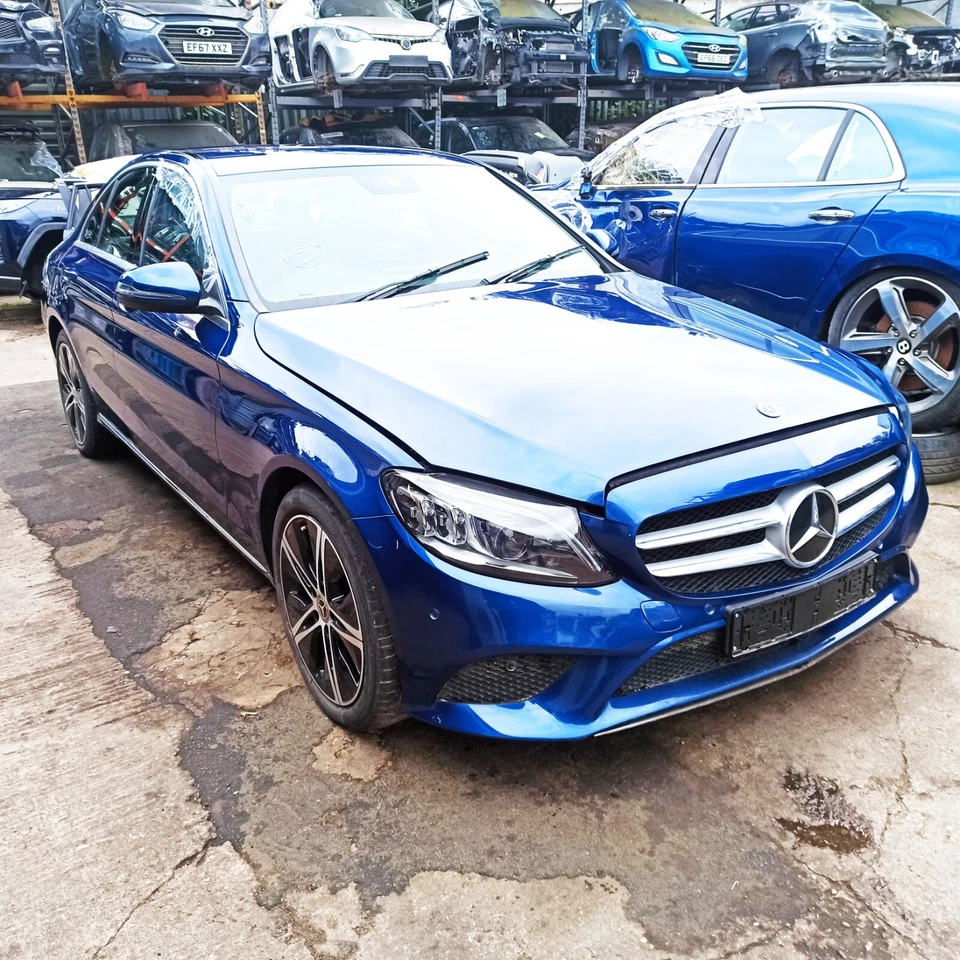 One Nut MERCEDES-BENZ C 200 W205 264.915 AUTO PETROL 2018-2022 BLUE 896 Breaking - Image 3 of 4