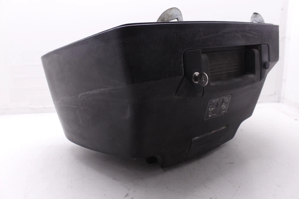04 BMW R1150GS OEM REAR TRUNK COMPARTMENT R5 - Image 2 of 4