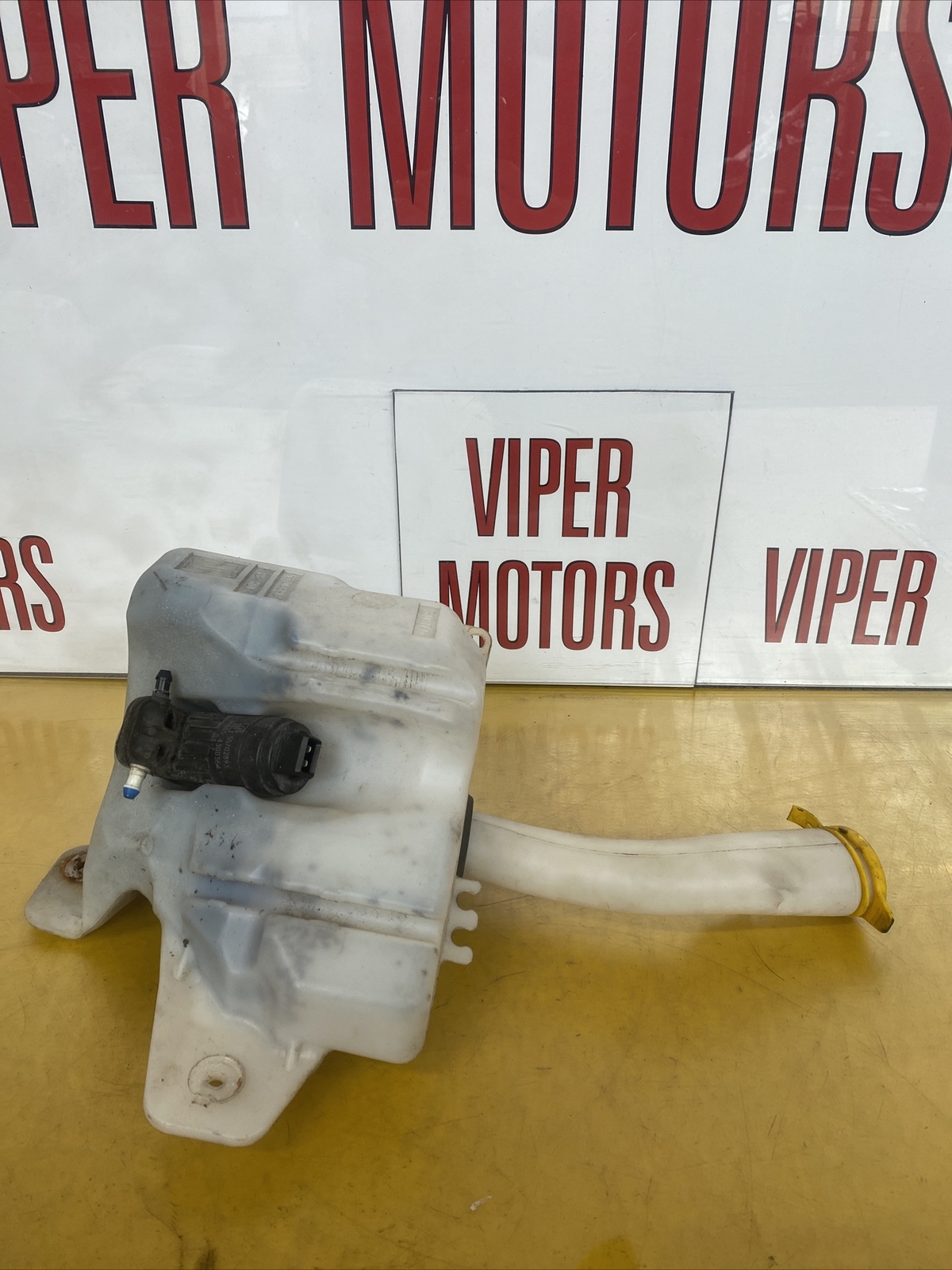 Vauxhall Corsa D Screen Wash Washer Fluid Bottle 55702892 461011736 20062014 R3 eBay