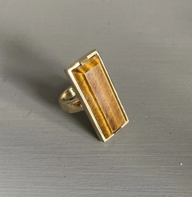 VINTAGE AUTHENTISCHER DYRBERG KERN GOLDFARBENER METALLRING Tigerauge Edelstein M 1/2 
