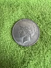 1922 SILVER Peace Dollar COIN. 90% Silver. Philadelphia Mint. Circulated