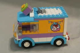 LEGO Friends Heartlake Birthday Gift Delivery Van Figure Manual Clean 41310