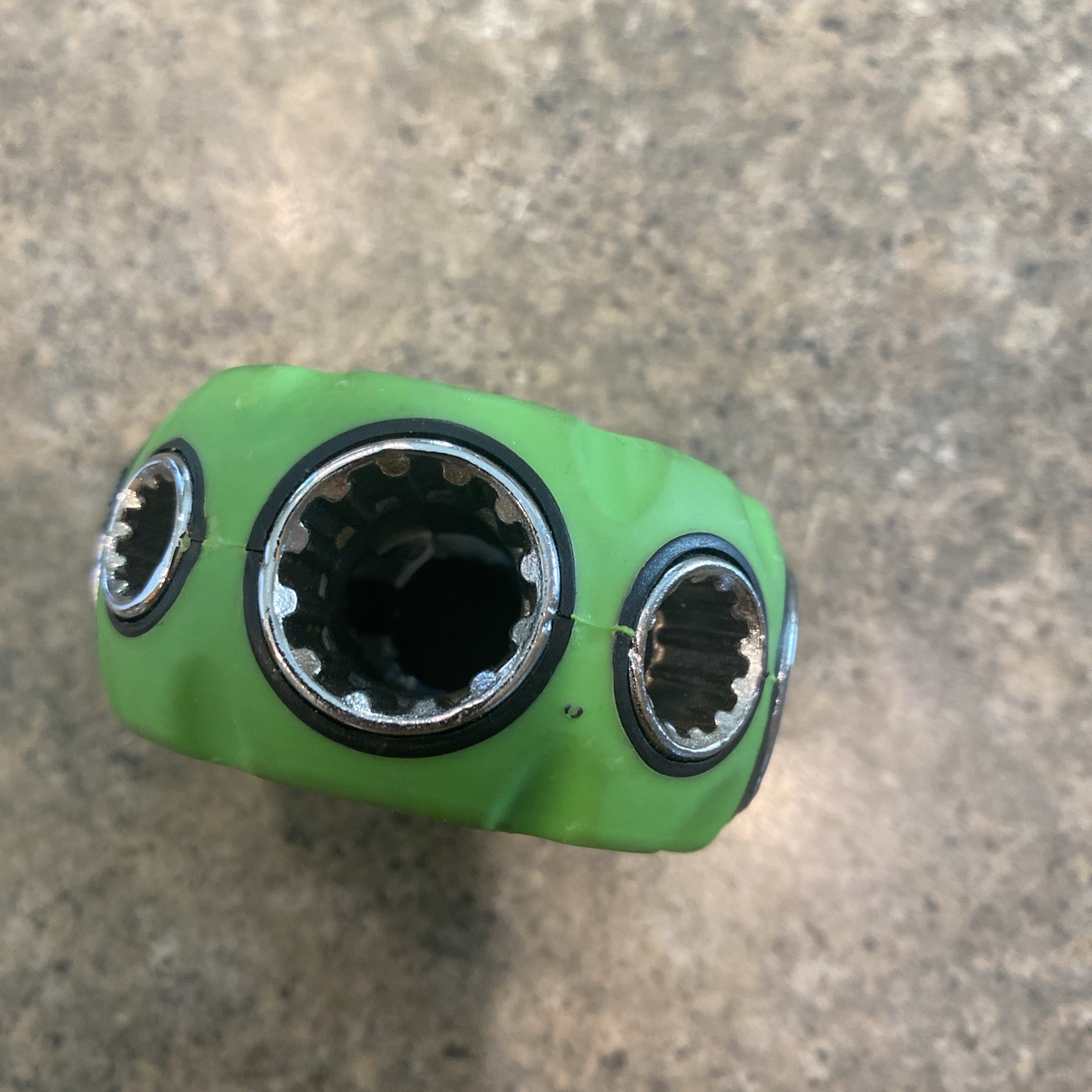 Picture 4 of 5