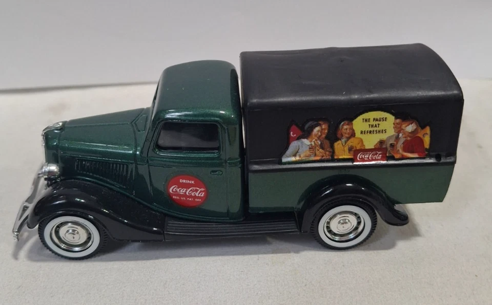 Camión de reparto Ford Coca-Cola 1998 Solido 1936 diecast escala 1/24 TC-245 de colección Foto 2 de 3