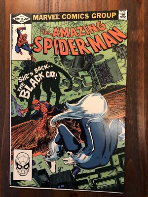 AMAZING SPIDER-MAN #226 1982 BLACK CAT COVER & APPEARANCE! BRONZE
