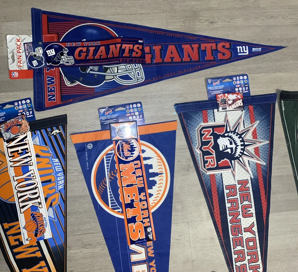 LOT 6 VINTAGE NEW YORK PENNANTS flag banner NFL NBA MLB NHL Knicks Jets Giants - Image 2 of 4