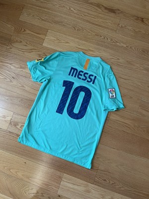    Nike FC Barcelona LIONEL MESSI  2010/11 away jersey (Size Medium)