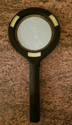 xyk magnifying glass