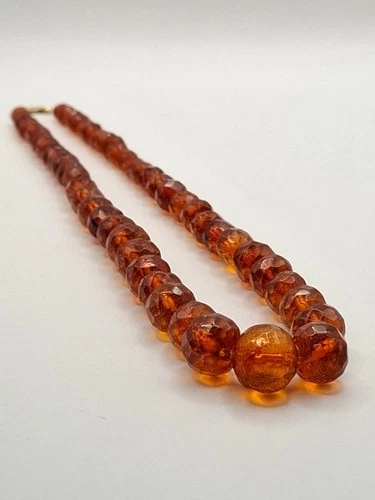 Vintage Baltic Amber Stone Faceted Beads Necklace
