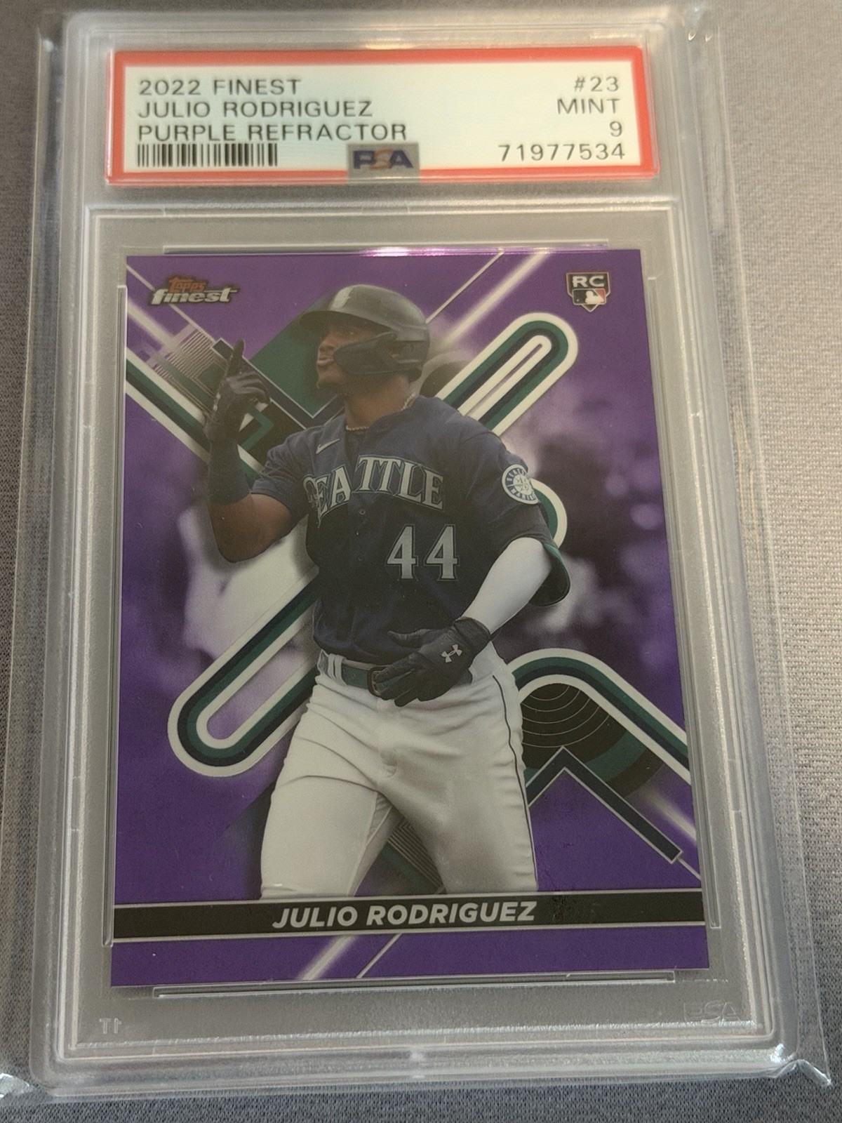 2022 Topps Finest Julio Rodriguez RC Mariners #23 Purple Refractor/250 PSA 9