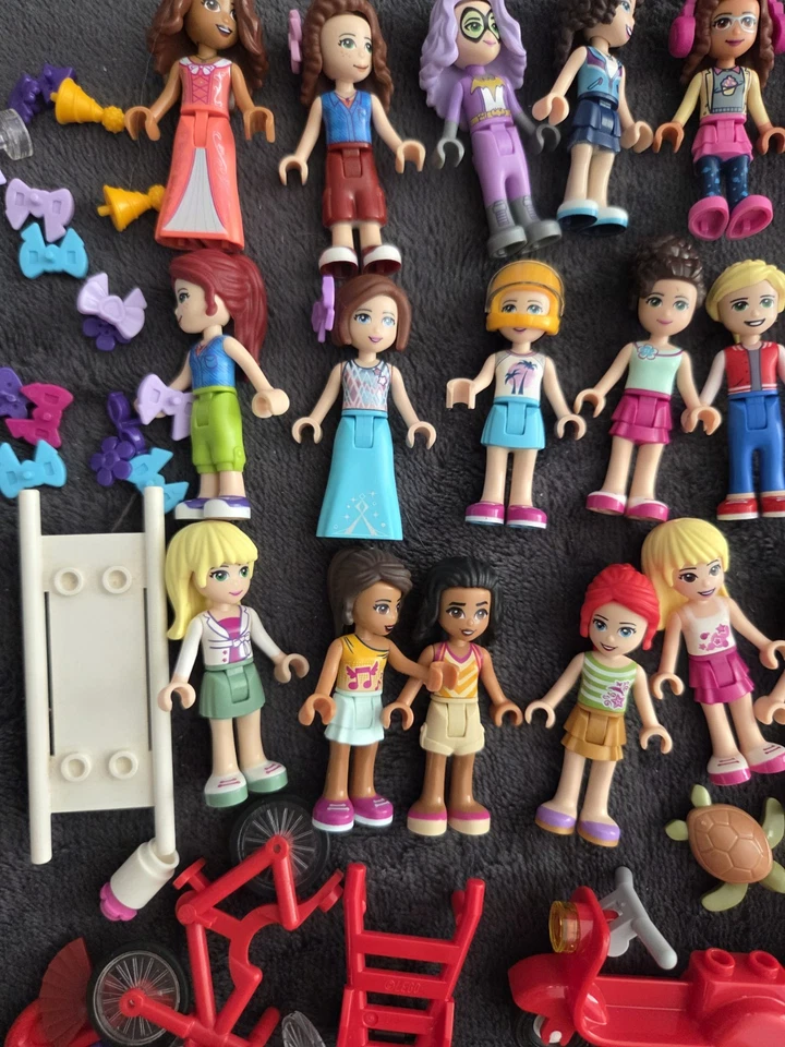 Enorme Lote de 33+ Minifiguras LEGO Friends Comida Animales Platos Accesorios Vehículos Foto 2 de 4