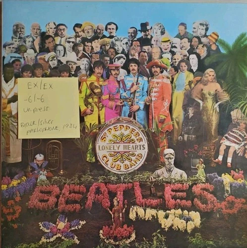 The Beatles Sgt Peppers Money Hearts Club Band Vinyl Record EX/EX PCS 7027 1984