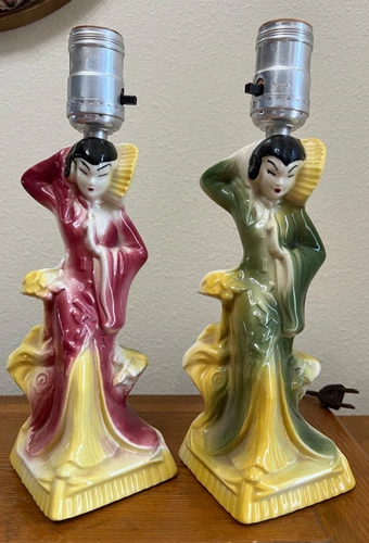 Pair of 1950's Vintage Shawnee Oriental Asian Figurine Table Lamps Boudoir