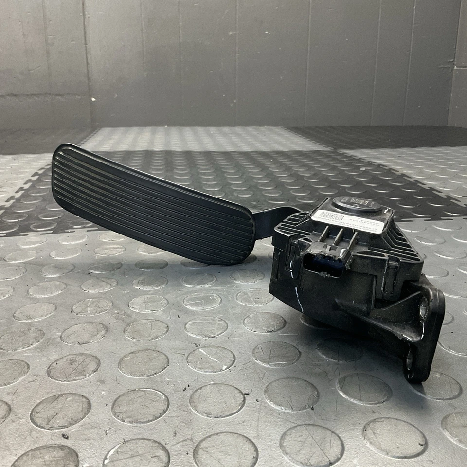 Conjunto de pedais de acelerador a gás Ford Flex 2013-2019 fabricante de equipamento original - Imagem 4 de 4