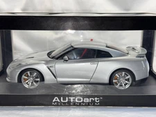 Autoart 1/18 Nissan R35 Gt-Ras Mib Gtr Minicar