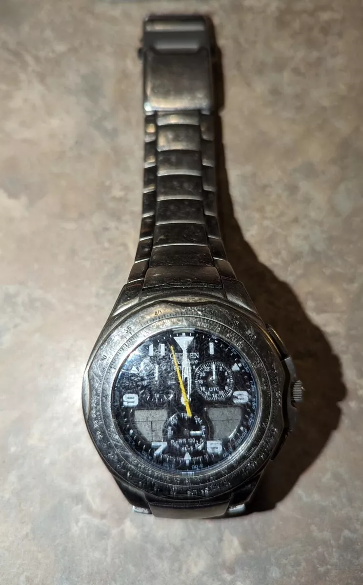 Citizen Skyhawk Eco Drive C650 Q02128 44mm Stainless Steel Aviator