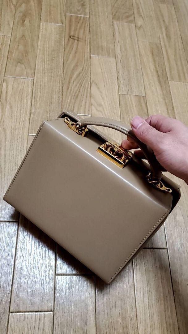 Mark Cross Grace Mini Box Crossbody Bag Beige Leather Unused Mark Cross Grace Mini Box Crossbody Bag Beige Leather Unused