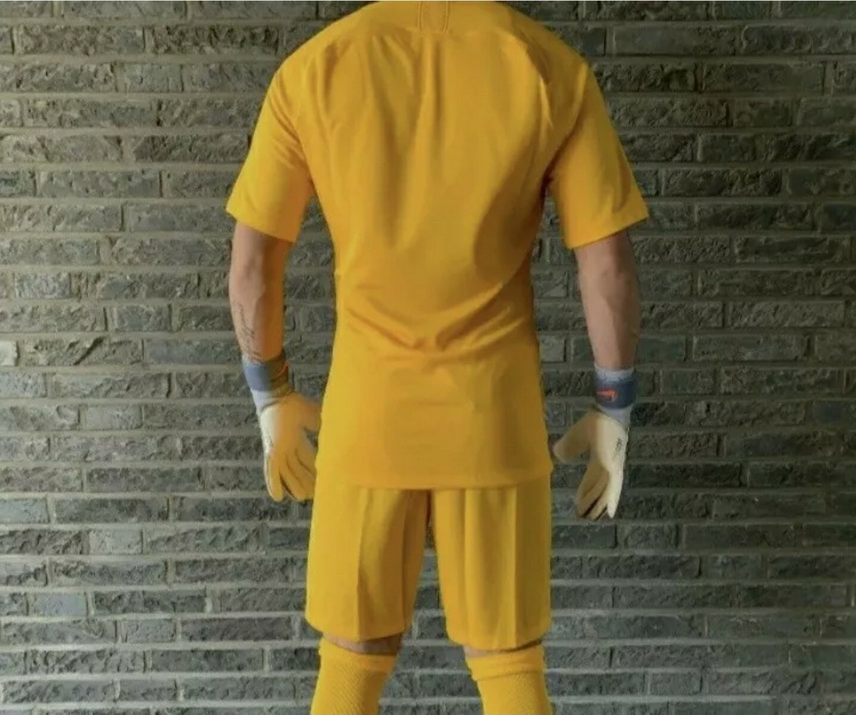 NIKE PROMO GK GOALKEEPER SOCCER TOP AQ5325-739 YELLOW MEN'S SZ