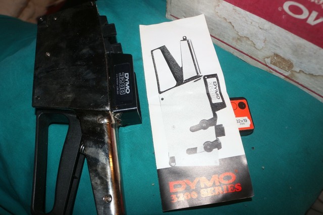 dymo 2000 label maker