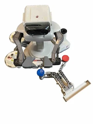Paire De Pinces / Mains Robot Rob Nintendo Nes Non Officiel - Photo 1/4