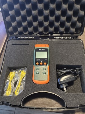 EXTECH SDL200 4-CHANNEL TEMPERATURE METER